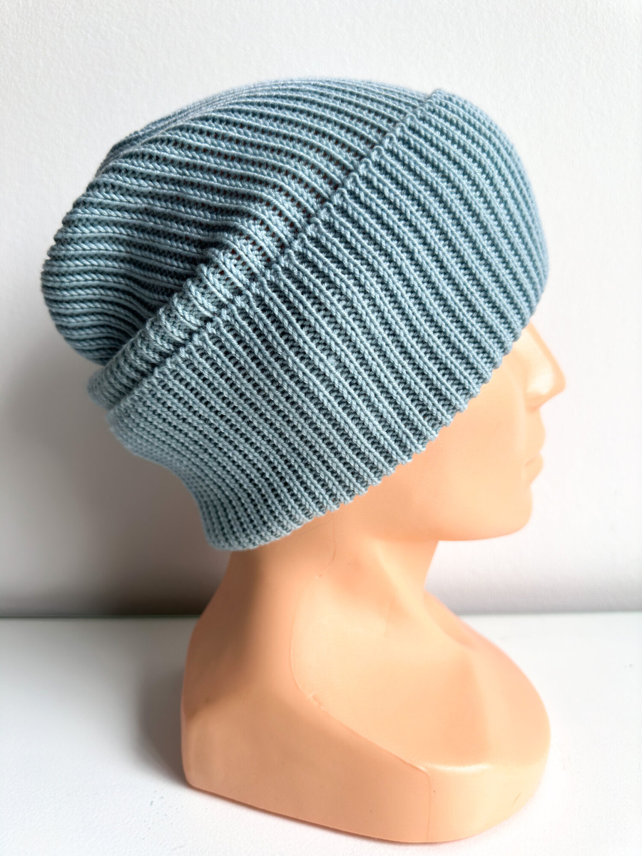 VARELLA Beanie-Mütze mit Umschlag 100% Baby-Merinowolle 43 Jasny Morski