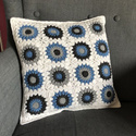 Poszewka na poduszkę 40x40 cm niebieskie kwiatki