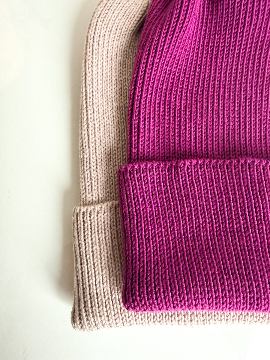 VARELLA – czapka beanie z wełny merino 100% baby merino 34 Wrzos jesienno‑zimowa