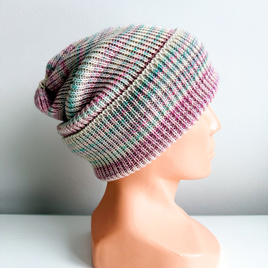 Beanie czapka z wełny merino VARELLA 100% Baby Merino Print 105 magiczna beza