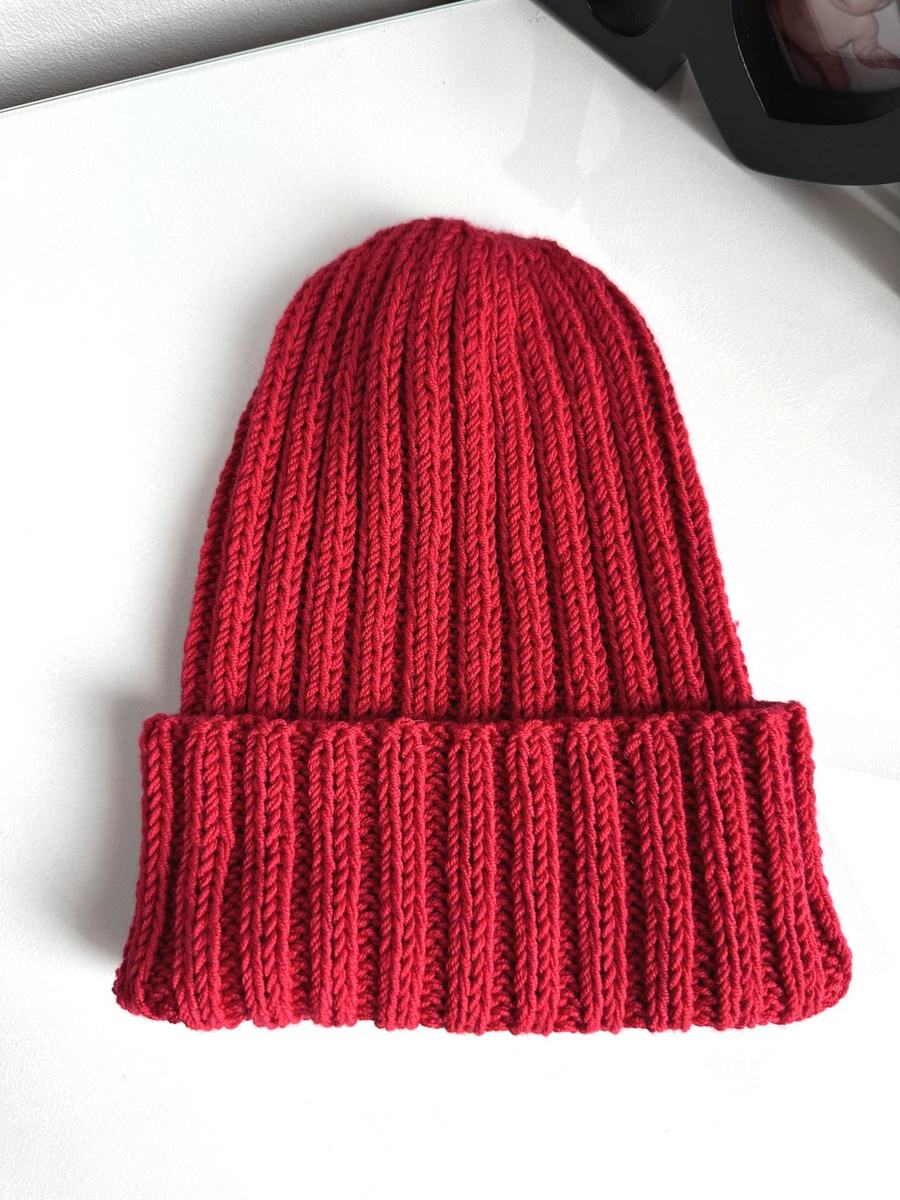 HELLI – wywijana czapka z wełny merino 100% Baby Merino 16 Czerwony zimowa