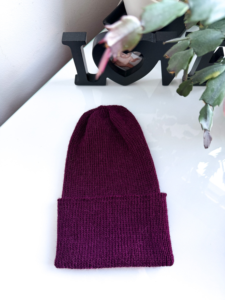 HELEN Turn-Up Beanie 100% Alpaca 9045 Ruby