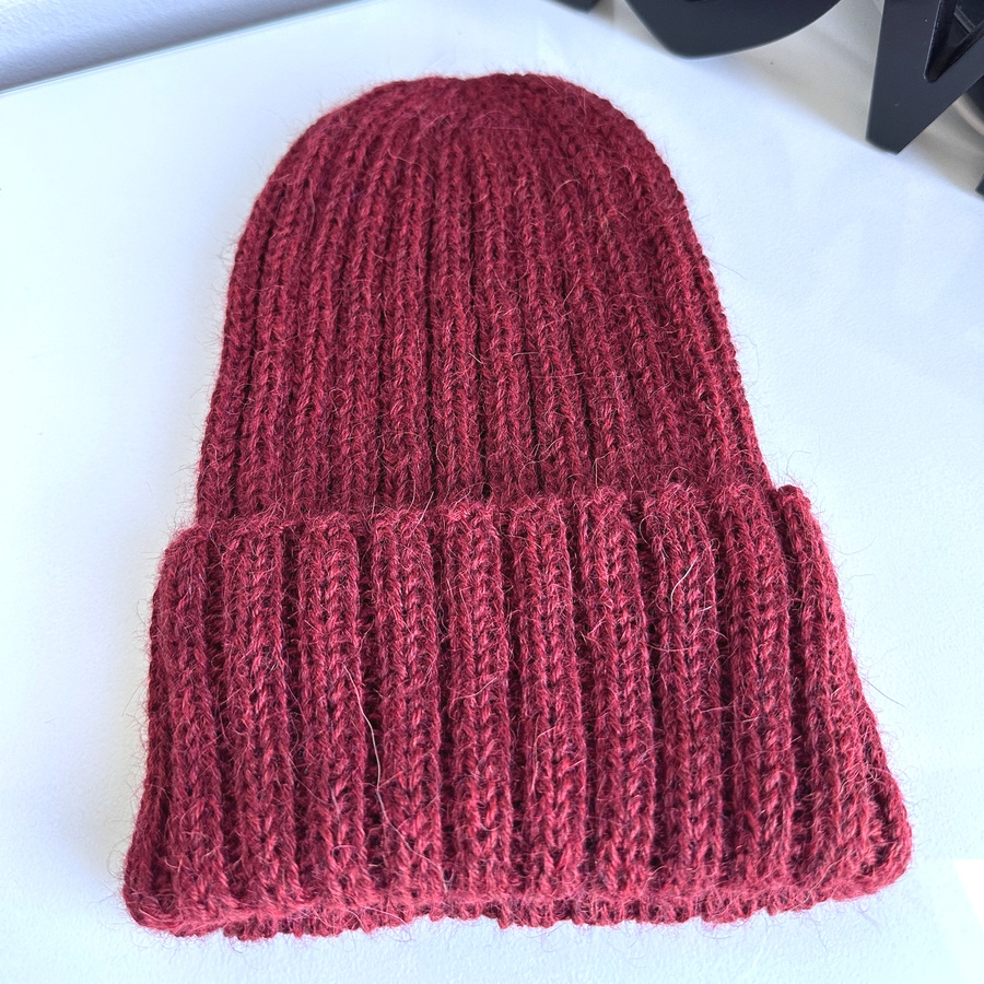 LAURIN Turn-Up Beanie 100% Alpaca 3650 Burgundy