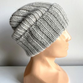 LAURIN Turn-Up Beanie 100% Alpaca 9020 perłowo szary jasny