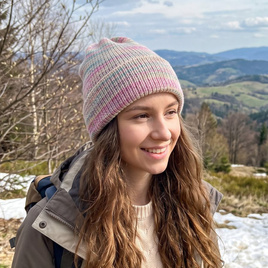 Beanie czapka z wełny merino VARELLA 100% Baby Merino Print 105 magiczna beza