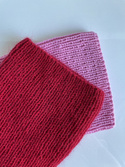 Handgemachte Damenmütze AUREA 100% Baby Merino plus Mohair und Seide 16/14 Rot