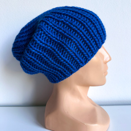 JANKA – gruba czapka zimowa damska z wełny 100% 104 Kobalt
