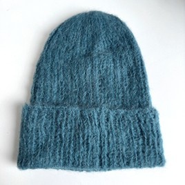 WATA CUKROWA Women's Alpaca and Merino Wool Beanie 8 Petrol