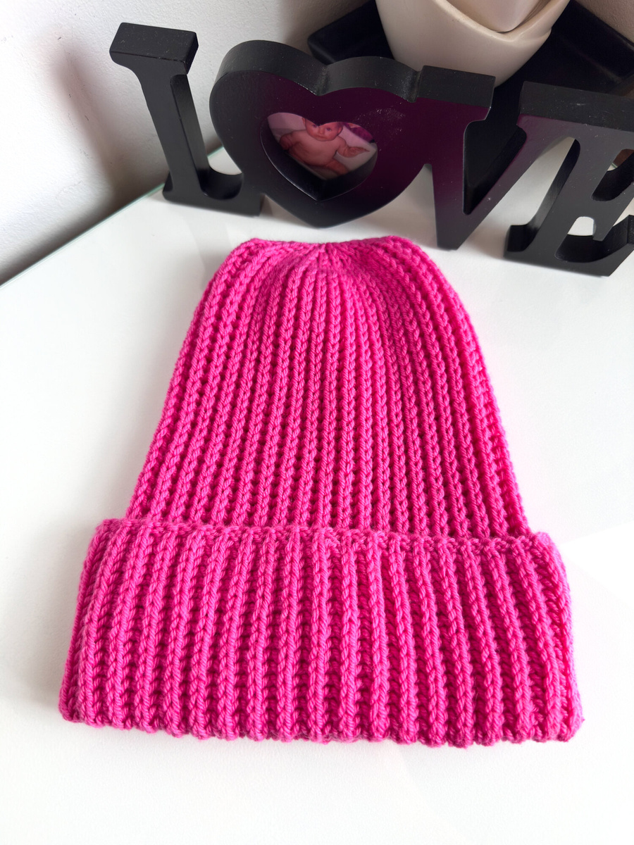 BRIOSZKA – czapka damska beanie z wełny merino 100% 22 Magenta różowa jesienno-zimowa