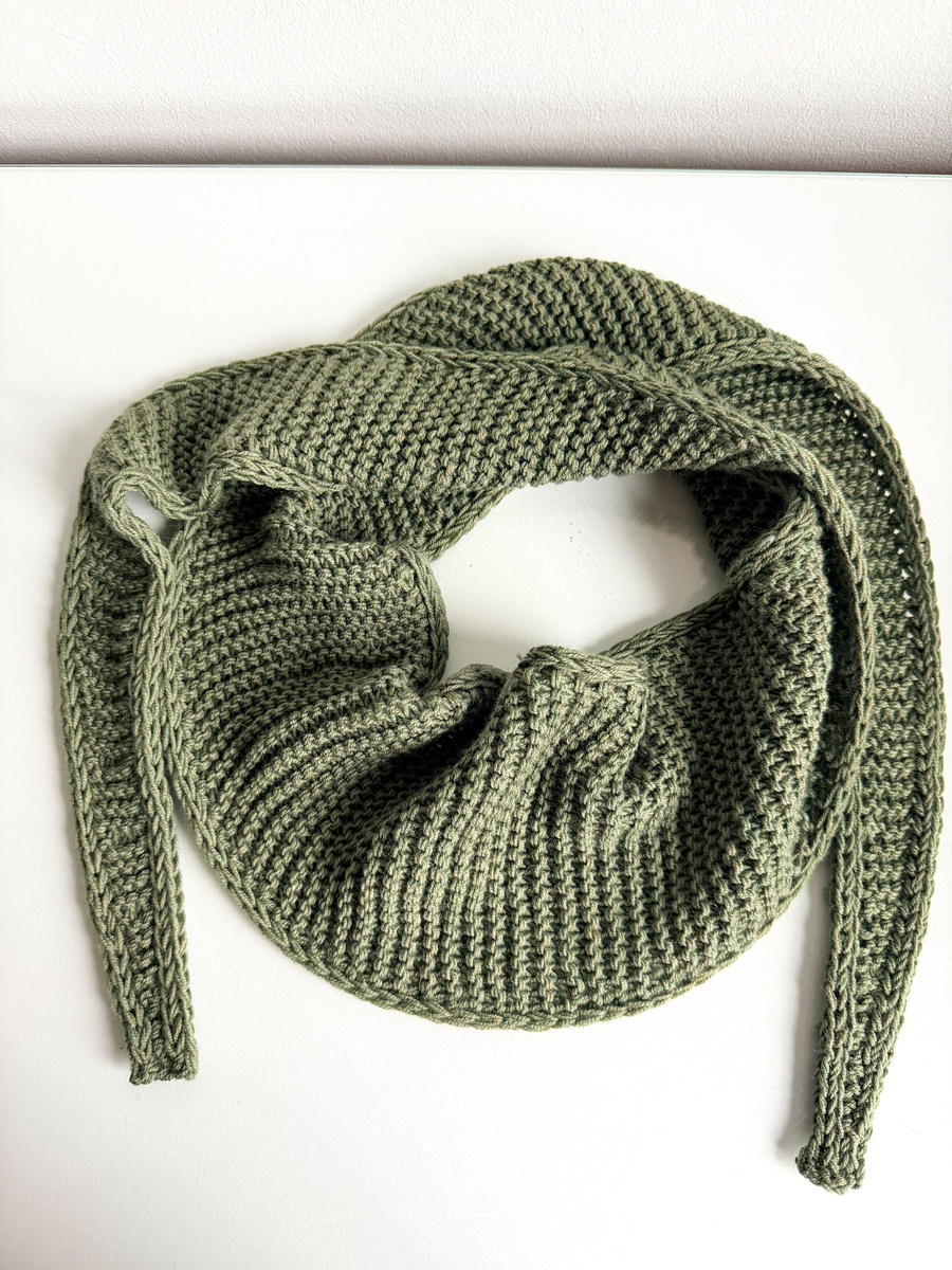 Słodki szalik, apaszka baby merino Nitkowe Love 38 Oliwka