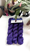 Ręcznie farbowana włóczka Malabrigo SILKPACA SA030 Purple Mystery