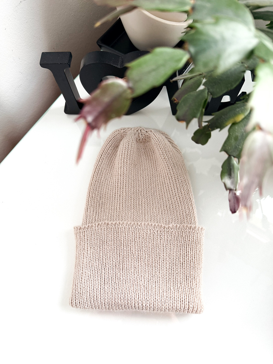 Czapka wywijana HELEN 100% Alpaka 9044 ciemne winogrona