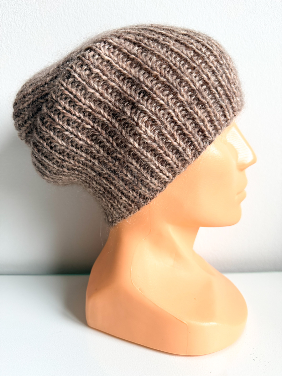 ALURA – ręcznie robiona ciepła czapka beanie merino + moher i jedwab damska 30 Prażony Migdał