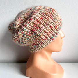 ALURA – ręcznie robiona ciepła czapka beanie merino + moher i jedwab damska 27/56 Zimowy Karnawał