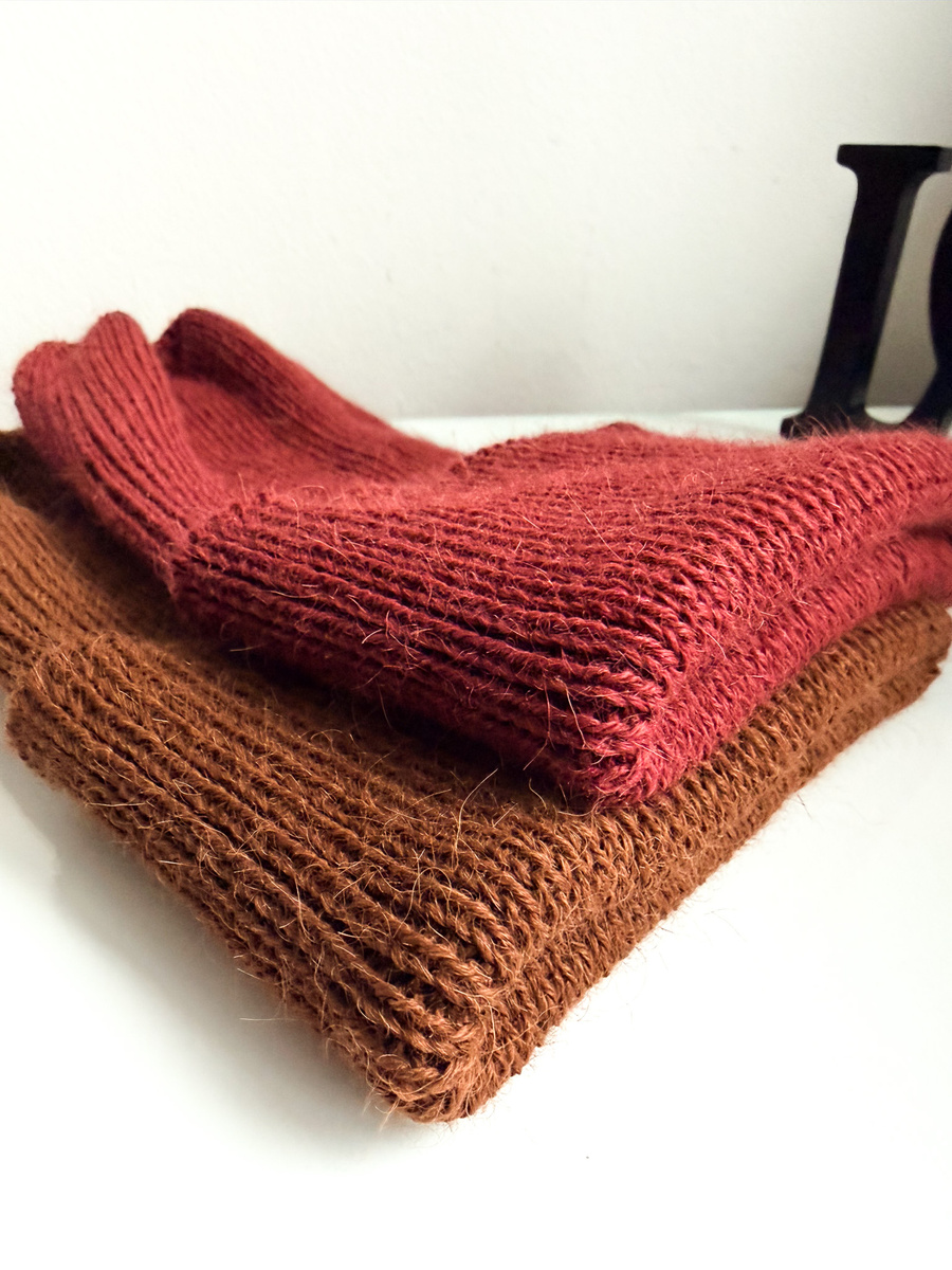 HELEN – czapka wywijana z wełny alpaki miedziany brąz