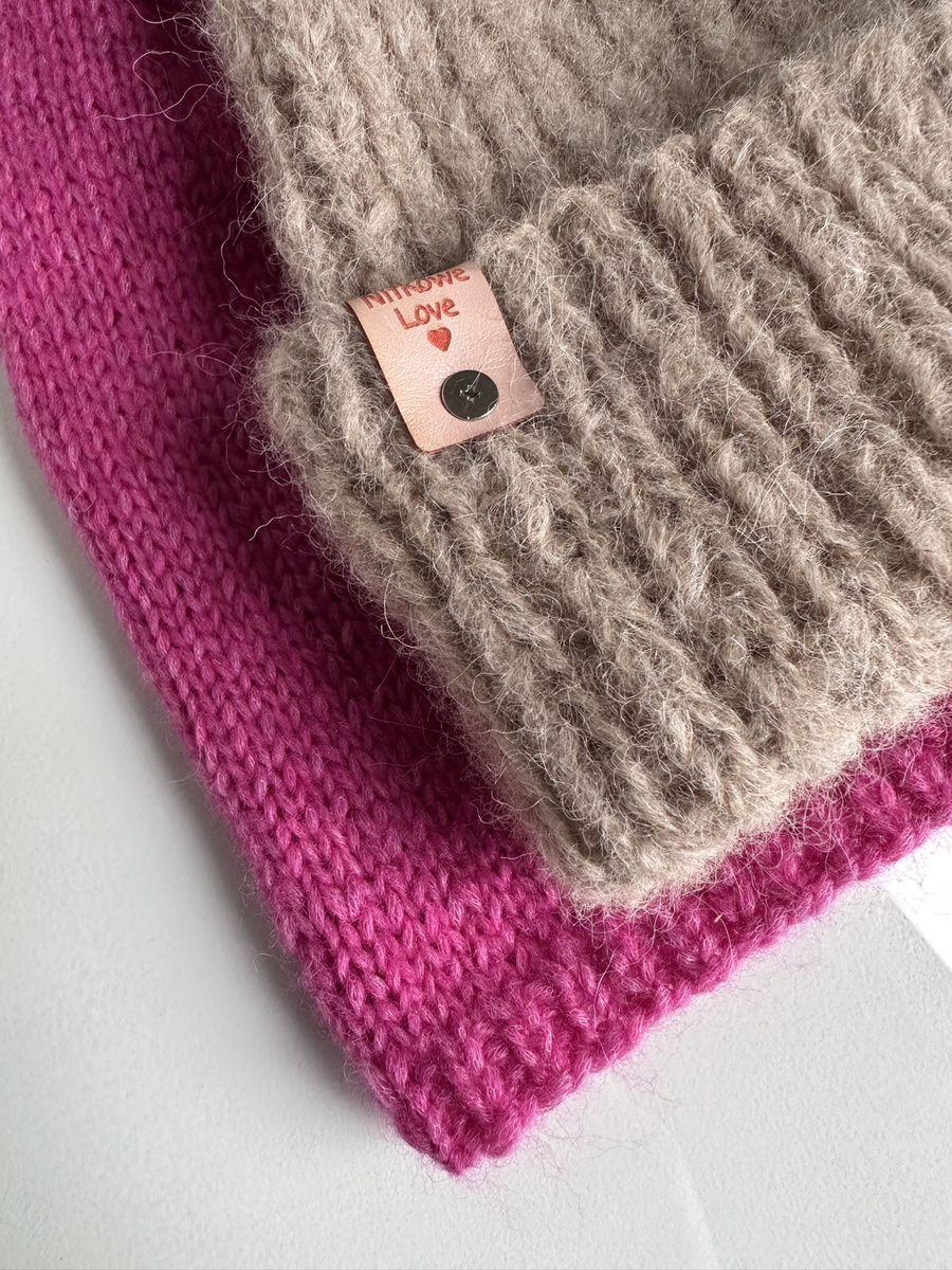 CHMURKA Handgemachte Damenmütze aus Alpaka 39 Magenta