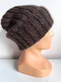 Ręcznie robiona czapka beanie MIRA 100% Merino plus moher i jedwab 09/15 ciemny brąz