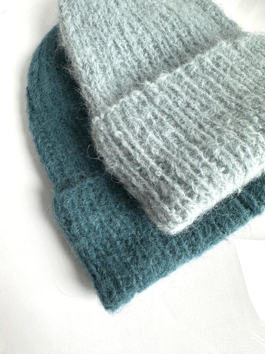WATA CUKROWA Women's Alpaca Beanie 09 Sea Green