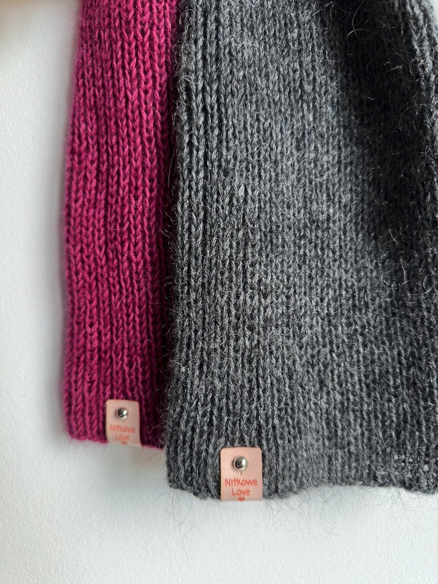 Handgemachte Damenmütze AUREA 100% Baby Merino plus Mohair und Seide 20/22 Dunkelgrau