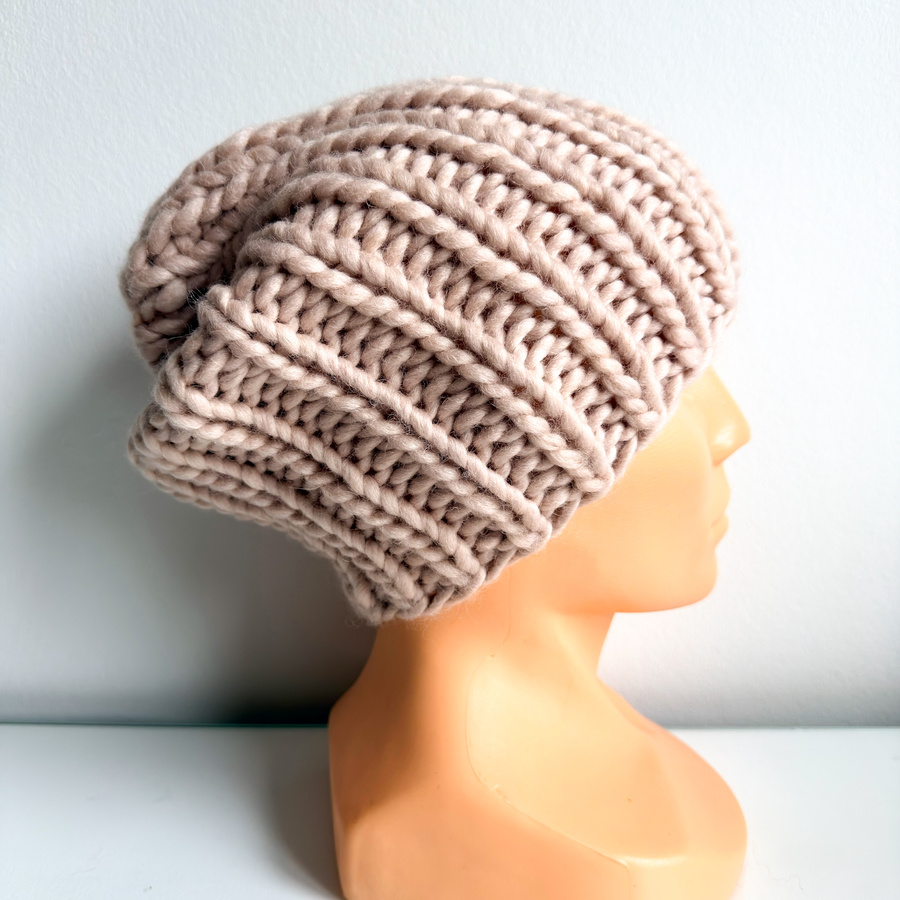 ASHER – gruba czapka zimowa damska z wełny 100% 13 Pianka cukrowa