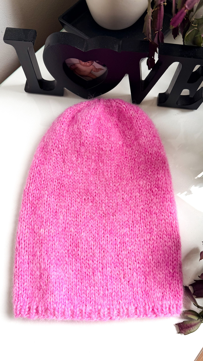 CHMURKA Handmade Alpaca Beanie 52 płatek róży