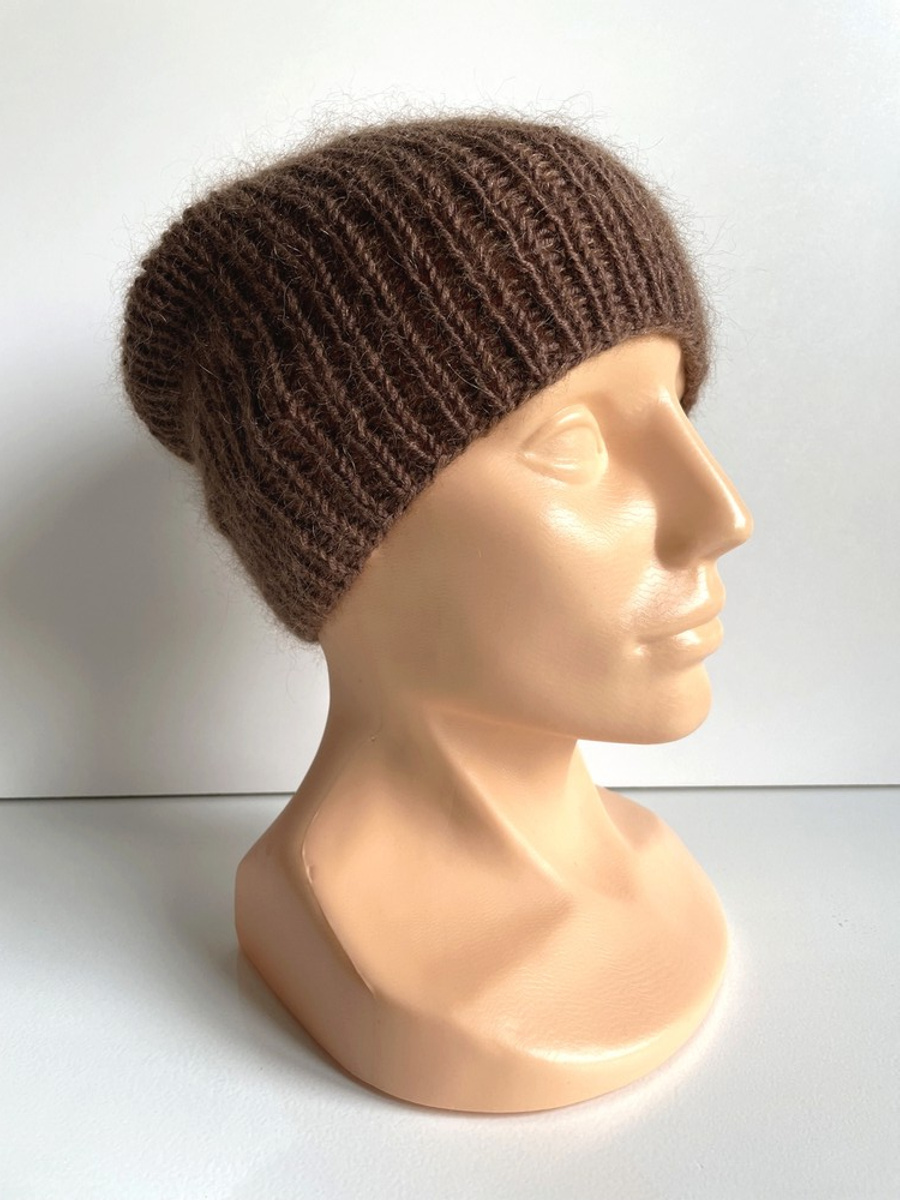 Handmade women's hat AUREA 100% baby merino plus mohair and silk 52/35 Milk chocolate