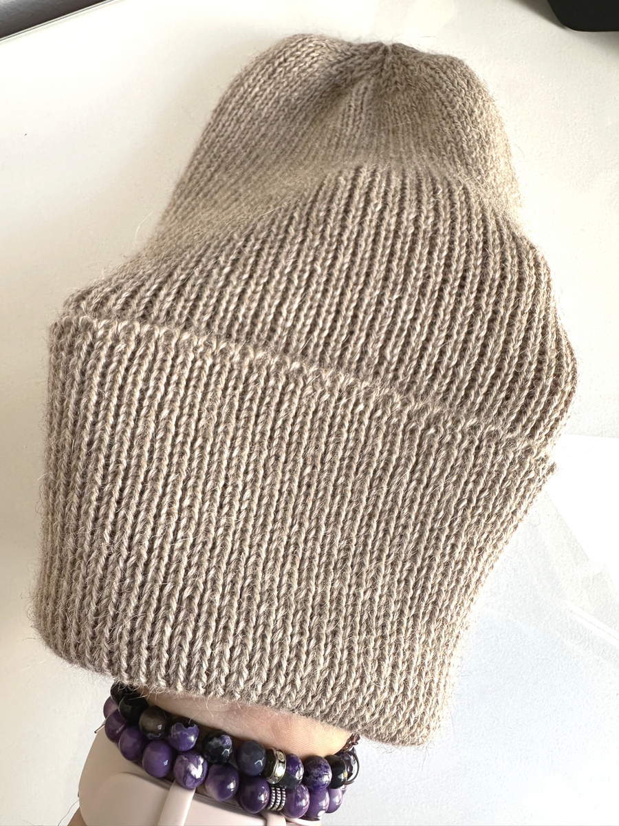 HELEN – czapka z 100% alpaki wywijana 2020 jasny nugat