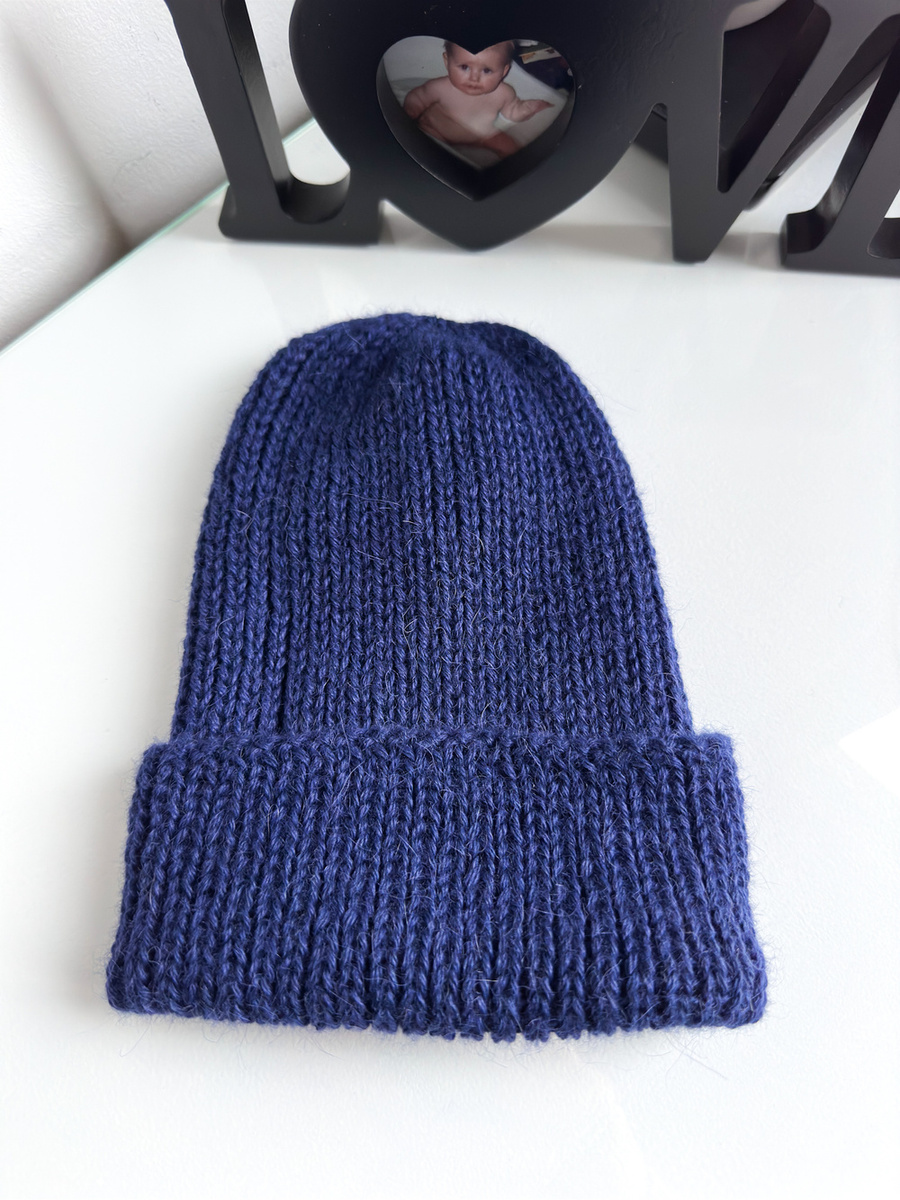 KIARA Mütze mit Umschlag 100% Alpaka 9035 lawendowy szron Herbst-Winter