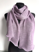 Ciepły i przytulny szal Nitkowe Love 230x35 cm 100% Baby Merino 01 Biały