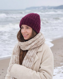 MARGARET Handgemachte Mütze Alpaka Mohair und Seide 9045 Rubinrot