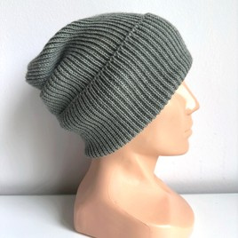VARELLA – czapka beanie z wełny merino 100% 50 Zielona Szałwia jesienno‑zimowa