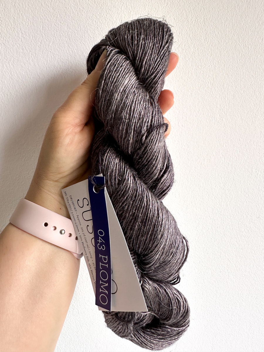 Ręcznie farbowana włóczka Malabrigo SUSURRO jedwab, len i merynos SUS043 PLOMO