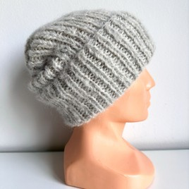 WATA CUKROWA 2.0 – czapka z alpaki i merynosa damska 03/9020 perłowy szary
