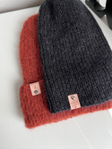 Handmade Czapka damska AUREA 100% Baby Merino plus moher i jedwab 21/02 Czarny