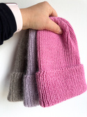 Ręcznie robiona czapka beanie AUREA 100% Baby Merino plus moher i jedwab 60/55 Lawendowy Szron