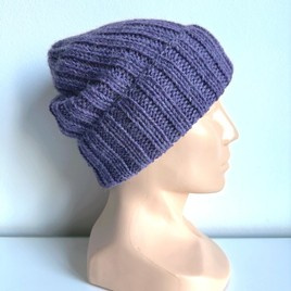 LAURIN – czapka z alpaki wywijana ręcznie robiona 100% alpaka 4434 ametyst