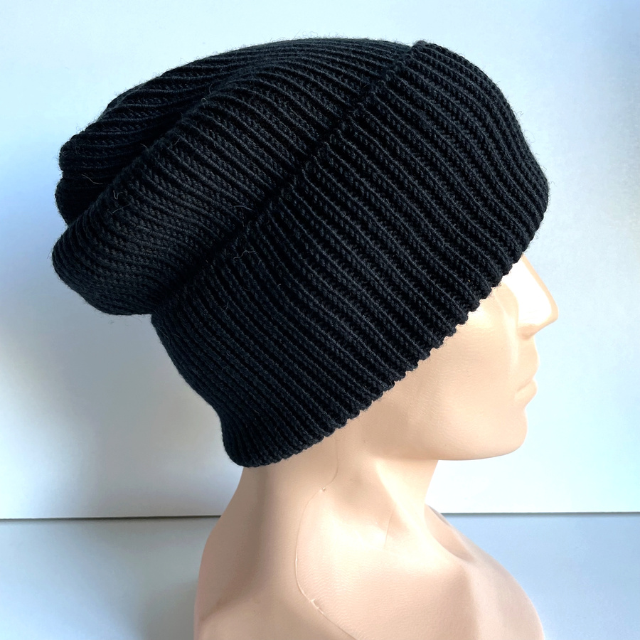 VARELLA – czapka zimowa beanie z wełny merino 100% Baby Merino 21 Czarny