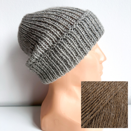 Czapka wywijana zrobiona ręcznie na drutach KIARA 100% Alpaka 501 Jasny Szary