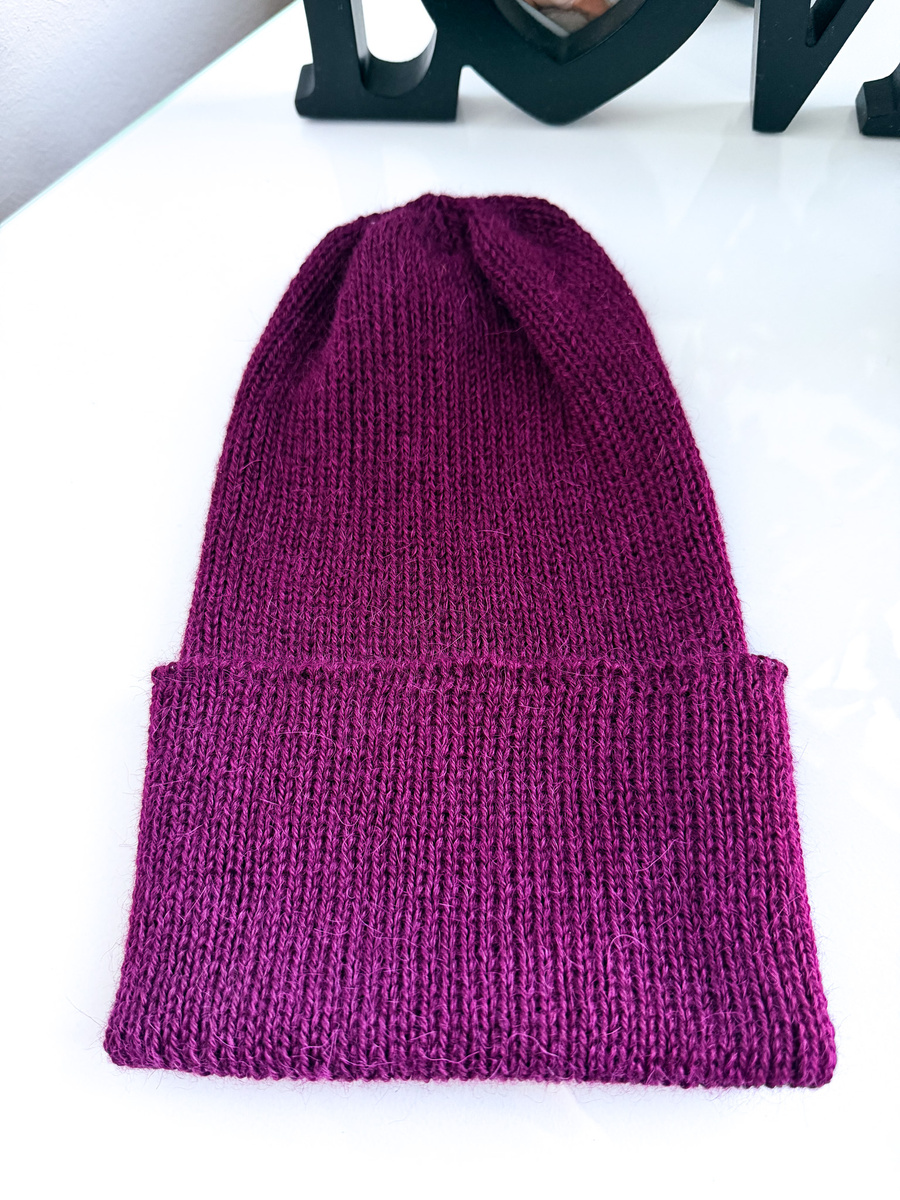 Czapka wywijana HELEN 100% Alpaka 9045 rubinowy