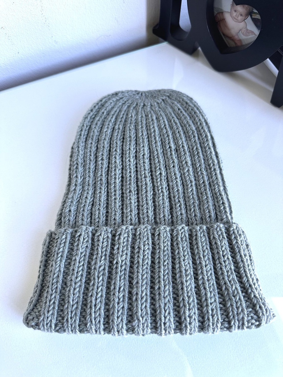 HELLI – czapka merino wywijana 100% baby merino 50 Zielona Szałwia jesienno-zimowa