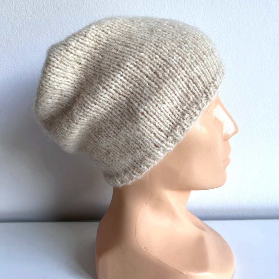 CHMURKA – czapka z alpaki beanie ręcznie robiona 02 pszeniczny