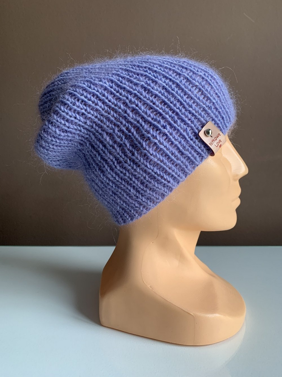 Handmade women's hat AUREA 100% Baby Merino plus mohair and silk 25/11 Lavender