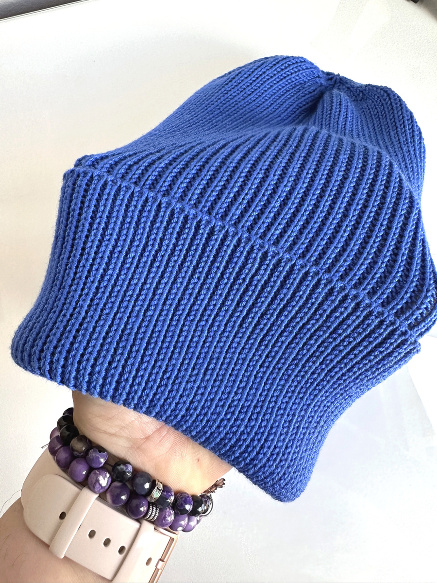 VARELLA Turn-Up Baby Merino Wool Beanie 33 Bright Blue 100% Baby Merino