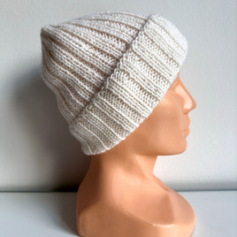 LAURIN – czapka wywijana z 100% alpaki 101 biały