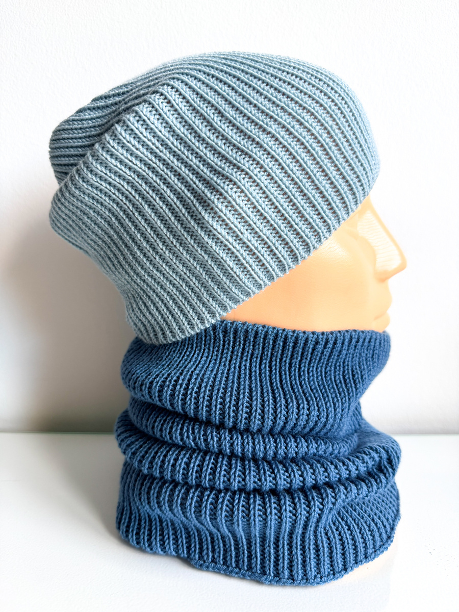 VARELLA – czapka z wełny merino beanie 100% Baby Merino 43 Jasny Morski przejściowa
