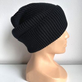 VARELLA – czapka zimowa beanie z wełny merino 100% Baby Merino 21 Czarny