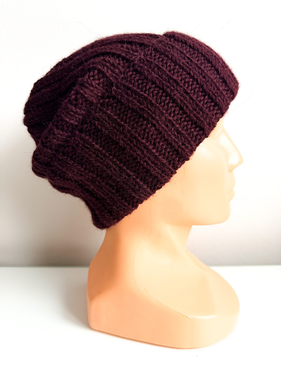 LAURIN Turn-Up Beanie Alpaca Wool 9044 Ciemne Winogrona