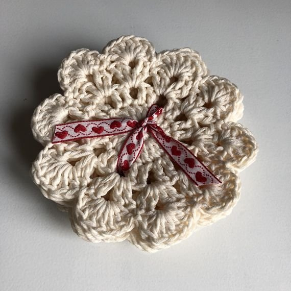 Urocze podkładki z bawełny - komplet 6 sztuk Ecru