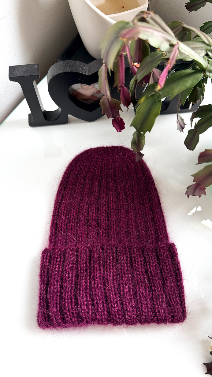 MARGARET Handmade Beanie Alpaca Mohair and Silk 9045 Rubinowy