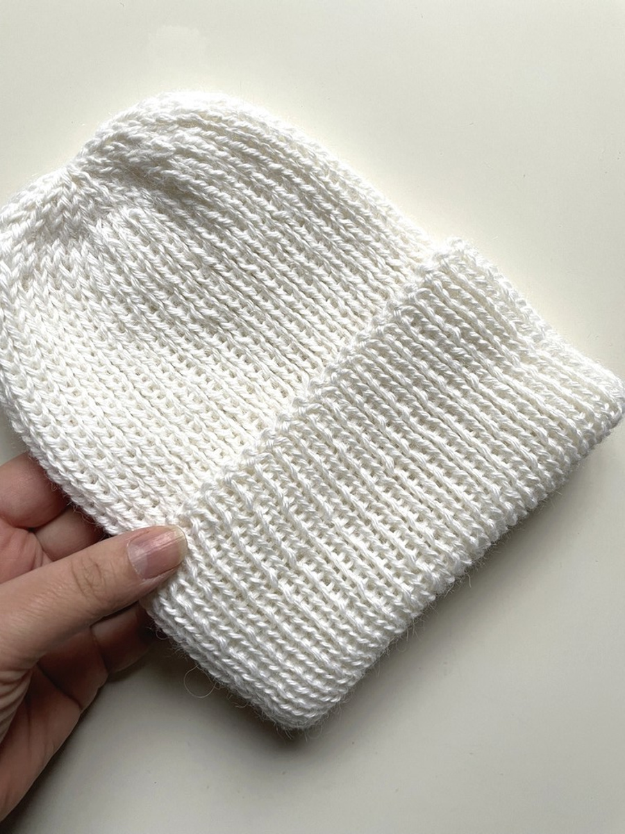 KIARA Mütze mit Umschlag 100% Alpaka 101 Weiß handgemacht